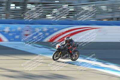 media/Nov-26-2022-Fastrack Riders (Sat) [[b001e85eef]]/Level 3/Session 1 Front Straight/